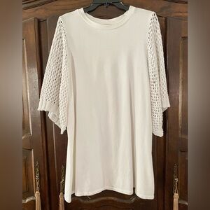Zara French Terry tunic with crochet sleeves M, EUC, very faint stain on front